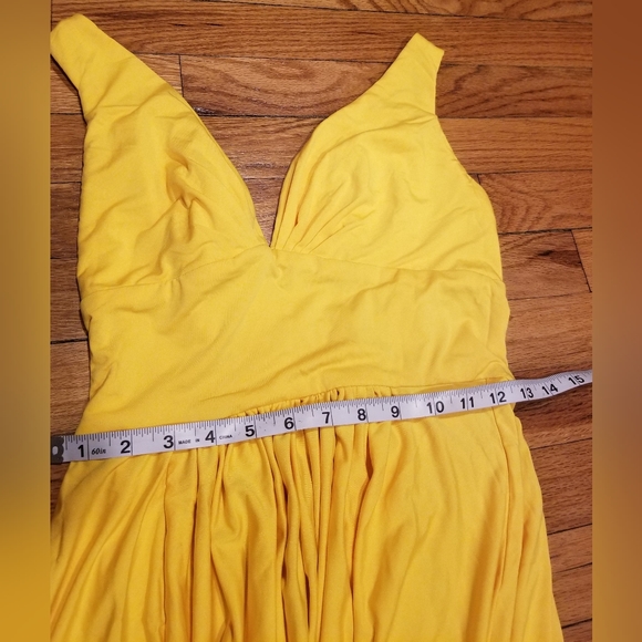 S.L. Fashions Yellow Summer Maxi Dress Size Medium - Picture 6 of 14